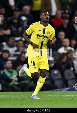 Londres, Royaume-Uni. 16 septembre 2025. Thomas Partey de Villarreal lors de l'UEFA Champions League - League phase match : Tottenham Hotspur v Villarreal au Tottenham Hotspur Stadium de Londres. Cette image est RÉSERVÉE à UN USAGE ÉDITORIAL. Licence requise de Football DataCo pour toute autre utilisation. Crédit : MARTIN DALTON/Alamy Live News Banque D'Images