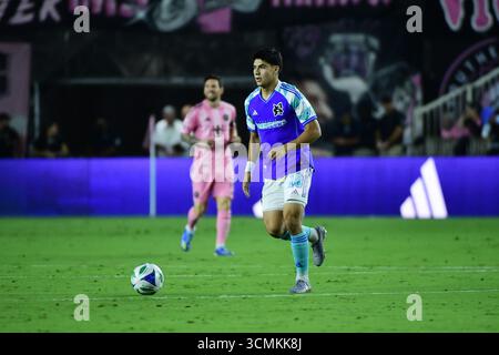 Fort Lauderdale, États-Unis. 16 septembre 2025. Le milieu de terrain des Seattle Sounders Obed Vargas (18 ans) cherche à passer le ballon le 16 septembre 2025 au Chase Stadium de Fort Lauderdale, en Floride. (Photo de JC Ruiz/Sipa USA) crédit : Sipa USA/Alamy Live News Banque D'Images