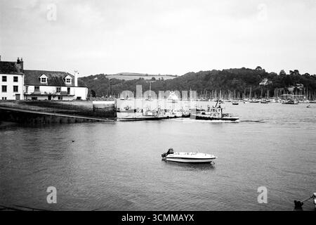 Dartmouth et Kingswear Abaisser Car-ferry, Dartmouth, Devon, Angleterre, Royaume-Uni. Banque D'Images