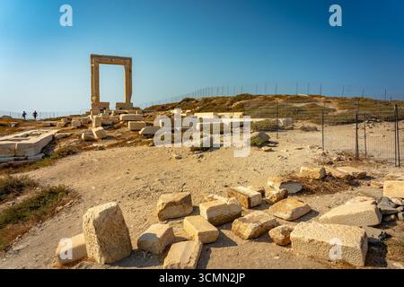 Naxos, Grèce - Temple d'Apollon (Portara) Banque D'Images