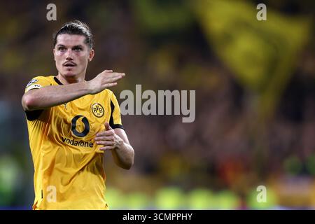 Turin, Italie. 16 septembre 2025. Marcel Sabitzer du Borussia Dortmund fait un geste lors du match de l'UEFA Champions League phase MD1 opposant la Juventus FC et le Borussia Dortmund au stade Allianz le 16 septembre 2025 à Turin, Italie . Crédit : Marco Canoniero/Alamy Live News Banque D'Images