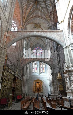 Ville de Ávila, cathédrale El Salvador (roman et gothique, 12-15ème siècle). Patrimoine mondial de l'UNESCO. Transect. Castilla y León, Espagne. Banque D'Images