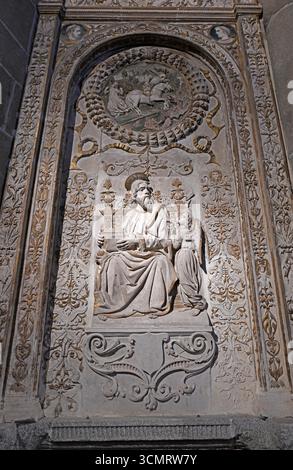 Ville de Ávila, cathédrale El Salvador (roman et gothique, 12-15ème siècle). Patrimoine mondial de l'UNESCO. Soulagement. Castilla y León, Espagne. Banque D'Images