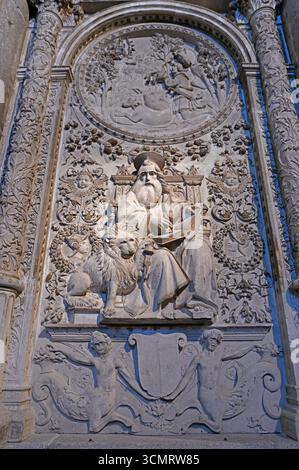 Ville de Ávila, cathédrale El Salvador (roman et gothique, 12-15ème siècle). Patrimoine mondial de l'UNESCO. Soulagement. Castilla y León, Espagne. Banque D'Images