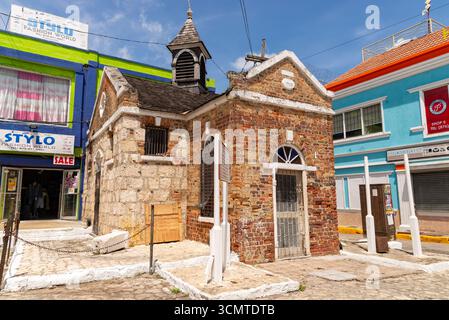 Montego Bay, composé James Parish - Jamaica - 10 septembre 2025 : extérieur de 'The cage', construit en 1823, à Montego Bay, Jamaïque. Banque D'Images