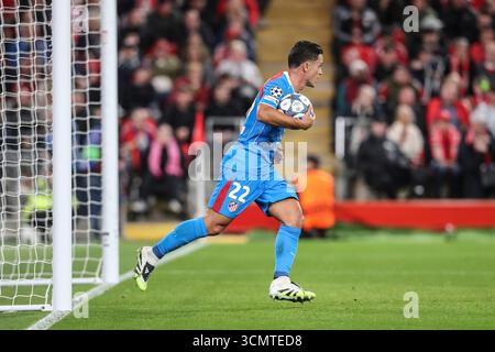 Liverpool, Royaume-Uni. 17 septembre 2025. L'attaquant de l'Atletico Madrid Giacomo Raspadori (22 ans) lors du match Liverpool FC contre Atletico Madrid Champions League Round One à Anfield, Liverpool, Royaume-Uni, le 17 septembre 2025 crédit : Lee Keuneke/Every second Media crédit : Every second Media/Alamy Live News Banque D'Images