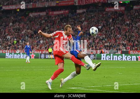 Munich, Deutschland. 17 septembre 2025. Harry KANE (FC Bayern Munich), action, duels. Football Champions League, saison 2025/26, Journée 1. FC Bayern Munich - FC Chelsea 3-1 le 17 septembre 2025, ALLIANZARENA ? Crédit : dpa/Alamy Live News Banque D'Images