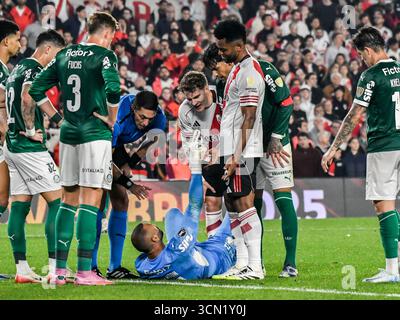 17 septembre 2025. Stade monumental, Buenos Aires, Argentine. Weverton (centre) dans le match entre River plate et Palmeiras. COPA CONMEBOL Libertadores. Crédit : Facundo Morales uniquement pour un usage éditorial Banque D'Images