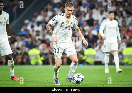Madrid, Espagne, Espagne. 16 septembre 2025. Franco MASTANTUONO du Real Madrid lors du match MD1 de l'UEFA Champions League, League phase MD1 entre le Real Madrid CF et l'Olympique de Marseille (OM) au stade Santiago Bernabeu le 16 septembre 2025 à Madrid, Espagne. (Crédit image : © Matthieu Mirville/ZUMA Press Wire) USAGE ÉDITORIAL SEULEMENT ! Non destiné à UN USAGE commercial ! Banque D'Images