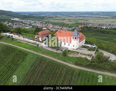 Cleebronn, Allemagne. 17 septembre 2025. L'église de Michael sur le Michaelsberg dans la municipalité de Cleebronn. Crédit : Bernd Weißbrod/dpa/Alamy Live News Banque D'Images
