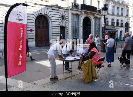 Paris, France. 19 septembre 2025. Illustration budget participatif de la mairie de Paris à Paris, France, le 19 septembre 2025. Photo par Alain Apaydin/ABACAPRESS crédit : Abaca Press/Alamy Live News Banque D'Images