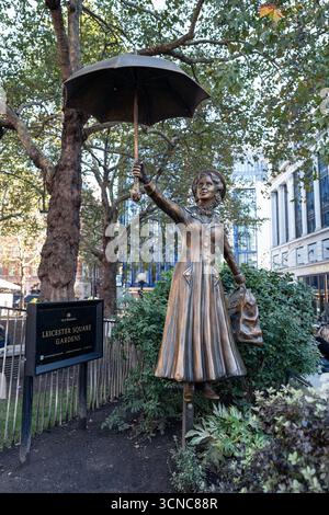 Mary Poppins - Leicester Square Gardens, Londres Banque D'Images