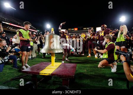 Tempe, Arizona, États-Unis. 13 septembre 2025. Raleek Brown (3) fait la fête après le match entre les Bobcats du Texas et les Sun Devils de l'université d'État de l'Arizona au Mountain America Stadium de Tempe, Arizona. Michael Cazares/CSM/Alamy Live News Banque D'Images