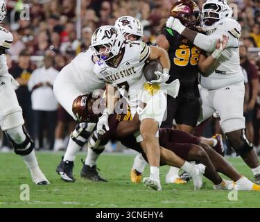 Tempe, Arizona, États-Unis. 13 septembre 2025. Texas State Bobcats Running back Lincoln pare (7) monte au milieu pendant le match entre les Texas State Bobcats et les Arizona State University Sun Devils au Mountain America Stadium à Tempe, Arizona. Michael Cazares/CSM/Alamy Live News Banque D'Images
