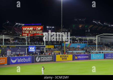 Tampa, Floride, États-Unis. 20 septembre 2025. Une vue générale du terrain avec le Raymond James Stadium en arrière-plan où les Bucs de Tampa Bay ont leur ouverture à domicile le dimanche 21 septembre lors d’un match de baseball de la MLB entre les Rays de Tampa Bay et les Red Sox de Boston, samedi 20 septembre 2025, au George M. Steinbrenner Field. Les Red Sox ont battu les rayons 6-3. (Crédit image : © Kim Hukari/ZUMA Press Wire) USAGE ÉDITORIAL SEULEMENT ! Non destiné à UN USAGE commercial ! Crédit : ZUMA Press, Inc/Alamy Live News Banque D'Images