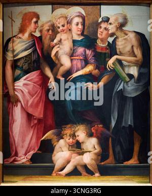 Madonna et enfant intronisé avec les saints Jean-Baptiste, Anthony Abbot, Stephen et Jérôme (retable Spedalingo), 1518, huile sur panneau, Giovanni Batt Banque D'Images