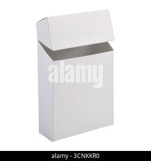 Boîte de paquet vierge de cigarettes isolé sur fond blanc Banque D'Images