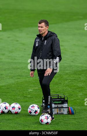 Lyngby, Danemark. 21 septembre 2025. L'entraîneur adjoint Andreas Bjelland de Lyngby BK vu lors du match de Betinia Liga entre Lyngby BK et HB Koege au Lyngby Stadion à Lyngby. Crédit : Gonzales photo/Alamy Live News Banque D'Images