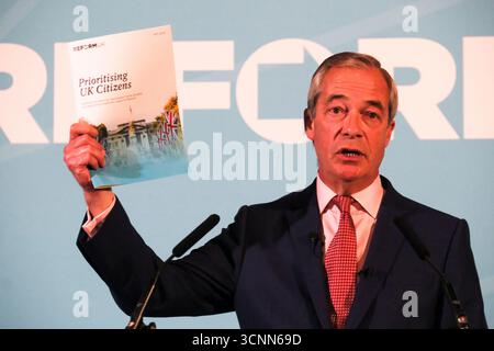 Londres, Royaume-Uni. 22 septembre 2025. Conférence de presse du Parti réformiste au Royaume-Uni, proposition d'abolir le congé indéfini de rester. Credit : Matthew Chattle/Alamy Live News Banque D'Images