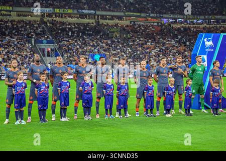Milan, Italie. 21 septembre 2025. Les joueurs de l'Inter s'alignent pour le match de Serie A entre l'Inter et Sassuolo à Giuseppe Meazza à Milan. Crédit : Gonzales photo/Alamy Live News Banque D'Images