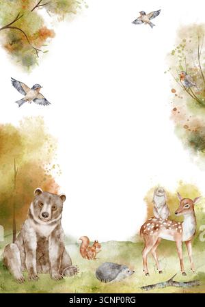 Carte aquarelle avec des animaux des bois, y compris l'ours, le cerf, le lapin, l'écureuil, le hérisson et les oiseaux parmi les arbres d'automne. Illustration du modèle de fond de forêt pour les invitations de bébé et affiche de pépinière. Banque D'Images