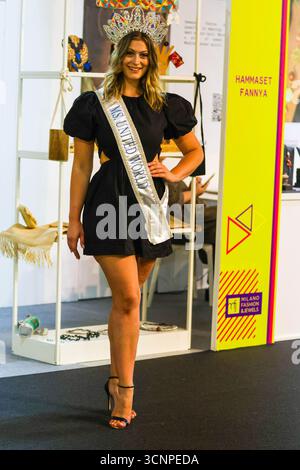 Milan, Italie. 21 septembre 2025. milano (italie), 21/09/2025 - ms.united world 2026/erin chapman - erin chapman, ms.united world 2026, participait au défilé de mode en tant qu'invité à milano fashion & jewels, ce lundi 22 septembre 2025. (Foto : Edson de Souza/Thenews2/Zumapress) (crédit image : © Edson Teodoro de Souza/TheNEWS2 via ZUMA Press Wire) USAGE ÉDITORIAL SEULEMENT ! Non destiné à UN USAGE commercial ! Banque D'Images