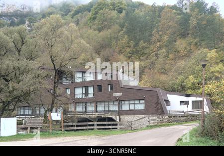 Bosnie-Herzégovine, Drvar (Mun.), Bastasi : Motel Bastašica Banque D'Images