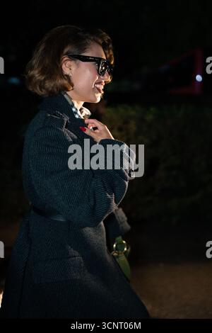 Londres, Royaume-Uni. 22 septembre 2025. Raye assiste au salon Burberry pendant la London Fashion week septembre 2025 à Hyde Park (photo de Lounis Tiar) crédit : lounisPhotography/Alamy Live News Banque D'Images