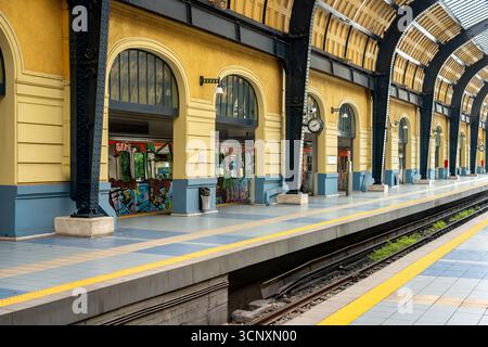 Pirée, Grèce - station de métro centrale du Pirée Banque D'Images