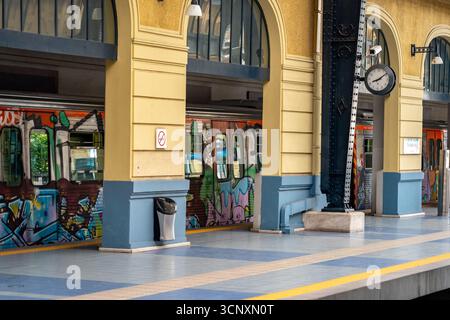 Pirée, Grèce - station de métro centrale du Pirée Banque D'Images