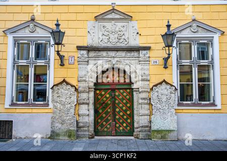 Maison des têtes noires sur Pikk Tänav dans la vieille ville de Tallinn en Estonie, Europe du Nord Banque D'Images