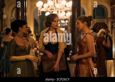 DATE DE SORTIE : 22 octobre 2025 TITRE : Hedda STUDIO : Amazon RÉALISATEUR : nia Dacosta INTRIGUE : le célèbre drame de Henrik Ibsen de 1891 est réinventé de manière épique et émotionnelle. EN VEDETTE : Tessa Thompson dans le rôle de Hedda Gabler, Nina Hoss dans le rôle d'Eileen Lovborg et Imogen Poots dans le RÔLE DE Thea Clifton USAGE ÉDITORIAL SEULEMENT ! Non destiné à UN USAGE commercial ! Banque D'Images