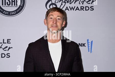 Nashville, États-Unis. 23 septembre 2025. Ashley Gorley arrive à la 8e cérémonie annuelle des Nashville Songwriter Awards qui s'est tenue au Ryman Auditorium le 23 septembre 2025 à Nashville, TN © Tammie Arroyo/AFF-USA.com crédit : AFF/Alamy Live News Banque D'Images