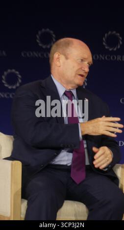 2025 Concordia Summit, New York Sheraton Times Square, 811 7th Ave W 53rd St, New York, NY 10019, États-Unis. 23 septembre 2025. Le sénateur américain Chris Coons (d-DE) apparaît dans conversation au Sommet Concordia 2025 à New York. Crédit : ©Julia Mineeva/EGBN News/Alamy Live News Banque D'Images