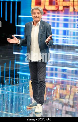 Rome, Italie. 24 septembre 2025. Gianni Ippoliti assiste à l'émission Tale e Quale 2025 Rai tv Photocall aux studios Fabrizio Frizzi. Crédit : SOPA images Limited/Alamy Live News Banque D'Images