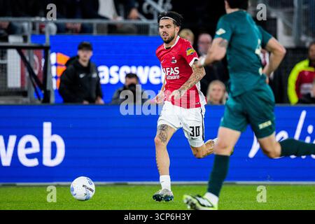 Alkmaar, pays-Bas. 24 septembre 2025. ALKMAAR, PAYS-BAS - 24 SEPTEMBRE : lors du match néerlandais Eredivisie entre AZ Alkmaar et PEC Zwolle au stade AFAS le 24 septembre 2025 à Alkmaar, pays-Bas. (Photo de Ed van de Pol/Orange Pictures) crédit : Orange pics BV/Alamy Live News Banque D'Images