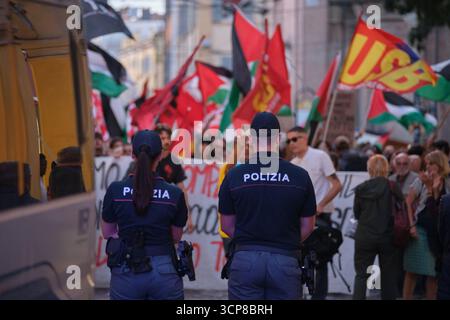Manifestazione pro-Palestina Modena 24 settembre 2025, Italie Banque D'Images