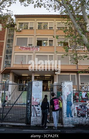 Rome, Italie. 24 septembre 2025. **PAS DE WEB ET DE JOURNAUX SEULEMENT POUR L'ITALIE** Institut Rossellini occupé. Crédit : Agence photo indépendante/Alamy Live News Banque D'Images