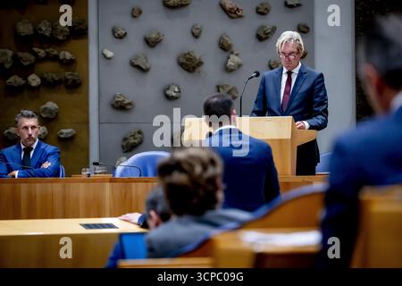 LA HAYE - Foort van Oosten, ministre sortant de la Justice et de la sécurité, la Chambre des représentants débat des émeutes à la Haye ANP /HOLLANDSE HOOGTE /ROBIN UTRECHT pays-bas Out - belgique Out Banque D'Images