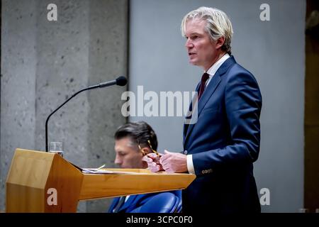 LA HAYE - Foort van Oosten, ministre sortant de la Justice et de la sécurité, la Chambre des représentants débat des émeutes à la Haye ANP /HOLLANDSE HOOGTE /ROBIN UTRECHT pays-bas Out - belgique Out Banque D'Images