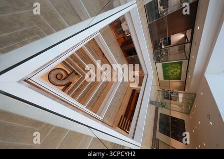 Bruxelles, Belgique. 25 septembre 2025. Cette image montre l'intérieur du bâtiment Marnix, le siège récemment rénové de la banque ING Belgique à Bruxelles, jeudi 25 septembre 2025. BELGA PHOTO BENOIT DOPPAGNE crédit : Belga News Agency/Alamy Live News Banque D'Images