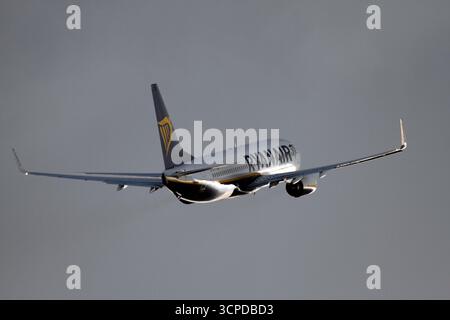 Ryanair, décollage de Beoing 737, East Midlands Airport, Banque D'Images