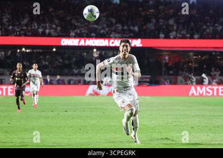 Sao Paulo, Brésil. 25 septembre 2025. Rigoni de São Paulo lors du match contre LDU dans la deuxième manche des quarts de finale du CONMEBOL Libertadores, au stade Morumbis, au sud de São Paulo, ce jeudi 25 septembre 2025 crédit : Brazil photo Press/Alamy Live News Banque D'Images