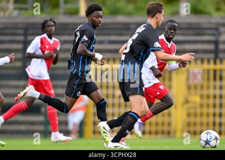Roeselare, Belgique. 18 septembre 2025. Jesse Bisiwu (74) du Club Brugge photographié lors du match de la phase de la Ligue des jeunes de l'UEFA de la saison 2025 - 2026 entre le Club Brugge KV et L'AS Monaco le 18 septembre 2025 à Roeselare, Belgique. (Photo de David Catry/Sportpix) crédit : Sportpix/Alamy Live News Banque D'Images