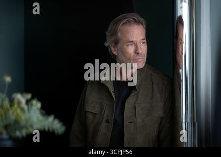 La femme dans la cabine 10 Guy Pearce Banque D'Images