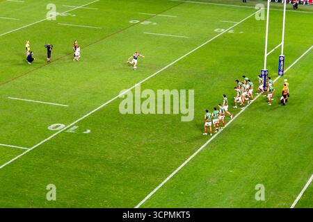Sydney, Australie - 5 septembre 2025 : match de la ligue nationale de rugby entre les Roosters et les Rabbitohs dans l'arène du stade Allianz en Australie. Banque D'Images