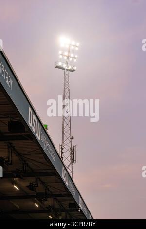 Rotterdam, Nederland. 27 septembre 2025. ROTTERDAM, 27-09-2025, Stadium Woudestein, saison 2025/2026, VriendenLoterij Eredivisie, Excelsior vs PSV Eindhoven, Flood Lights crédit : Pro Shots/Alamy Live News Banque D'Images