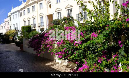 Le vieux village, Vilamoura, appartements construits à cet effet, Algarve, Portugal Banque D'Images