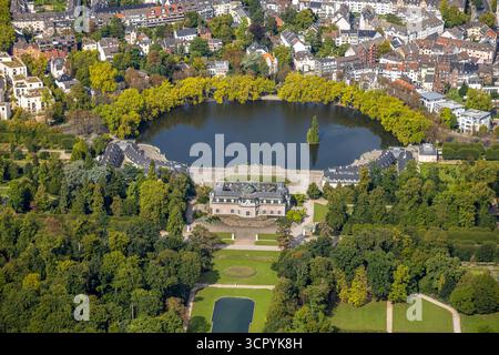 Luftbild, Schloss Benrath mit Schlosspark und Schlossweiher, Benrath, Düsseldorf, Ruhrgebiet, Rhénanie-du-Nord-Westphalie, Deutschland ACHTUNGxMINDESTHONORARx60xEURO *** vue aérienne, château de Benrath avec parc du château et étang du château, Benrath, Düsseldorf, région de la Ruhr, Rhénanie du Nord-Westphalie, Allemagne ATTENTIONxMINDESTHONORARx60xEURO Banque D'Images