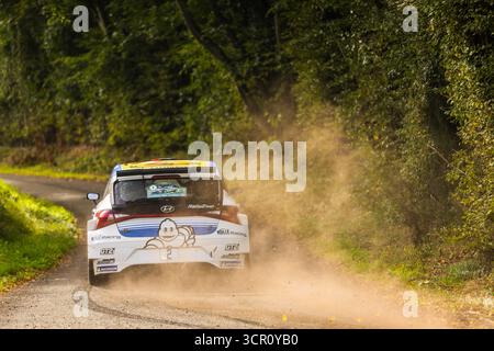 02 CAMILLI Eric, DE LA HAYE Thibault, Hyundai i20N Rally2, compétition 2C, action lors du Rallye coeur de France 2025, 7ème manche du Championnat de France des Rallyes 2025, du 27 au 28 septembre 2025 à Vendôme, France - photo Bastien Roux/DPPI crédit : DPPI Media/Alamy Live News Banque D'Images